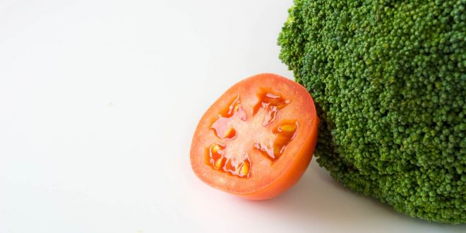 Veggies:tomato and broccoli