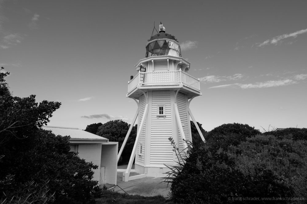 Lighthouse black / white