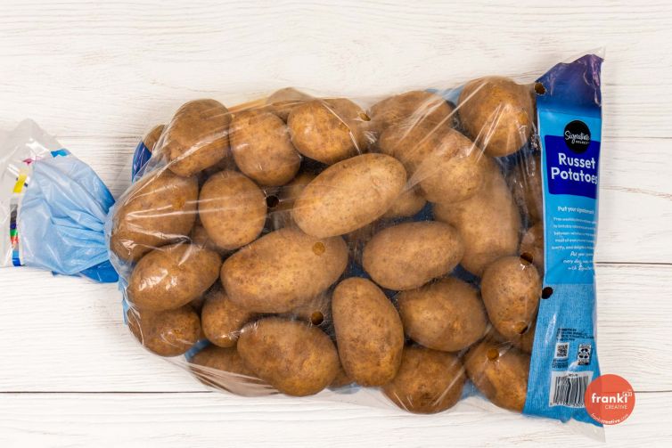 Potato Bag showing only a few normal level reflections